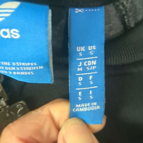 Adidas Black 3 Stripe Track Jacket Small Full Zip Front 2 Pockets Light Unisex - Picture 5 of 11